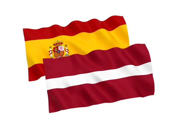Bandeiras da Espanha e da Letónia sobre fundo branco — Fotografia de Stock