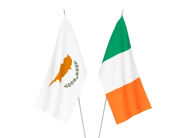 Bandiere Nazionali Tessuto Irlanda Cipro Isolate Sfondo Bianco Illustrazione Rendering — Foto Stock