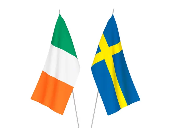 Флаги Швеции и Ирландии — стоковое фото