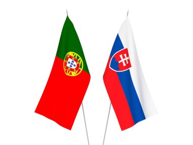 Slovakya ve Portekiz bayrakları