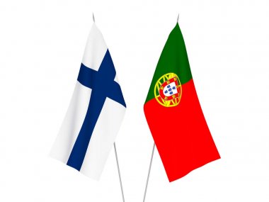 Portekiz ve Finlandiya bayrakları