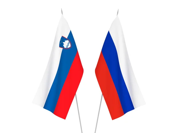 ロシアとスロベニアの旗 — ストック写真
