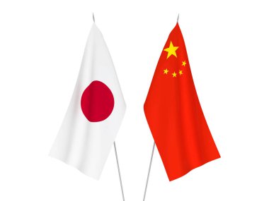 Çin ve Japonya bayrakları