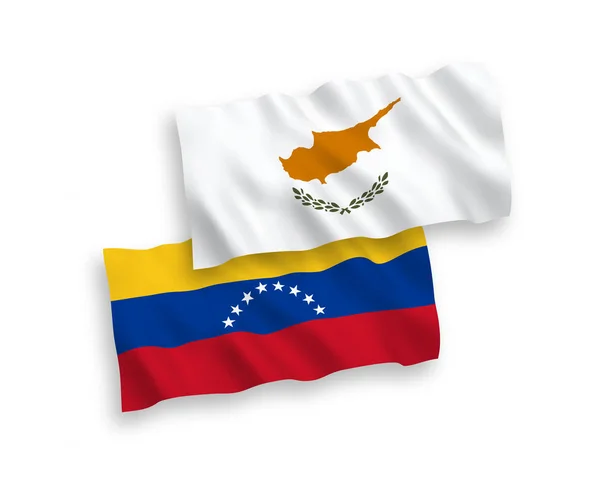 Bandeiras da Venezuela e Chipre em um fundo branco — Vetor de Stock