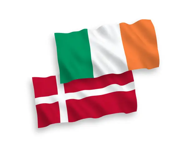 Banderas de Irlanda y Dinamarca sobre fondo blanco — Archivo Imágenes Vectoriales