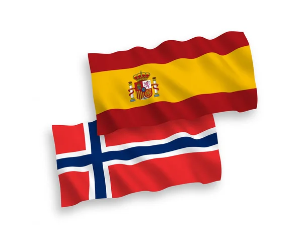 白色背景的挪威和西班牙的旗子 — 图库矢量图片