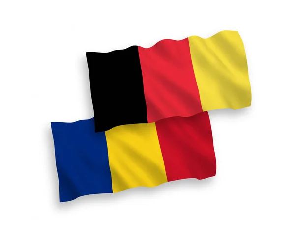 Bandeiras da Bélgica e da Roménia sobre fundo branco — Vetor de Stock