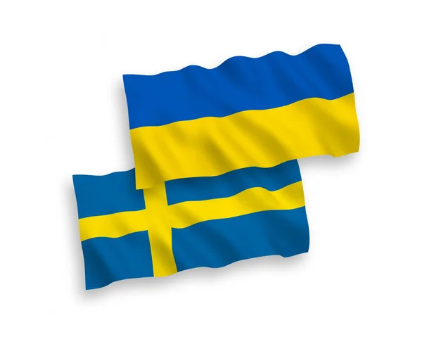 Bandiere di Svezia e Ucraina su sfondo bianco — Vettoriale Stock