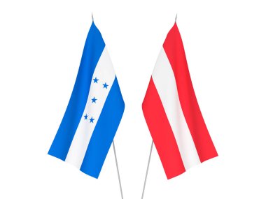 Honduras ve Avusturya bayrakları