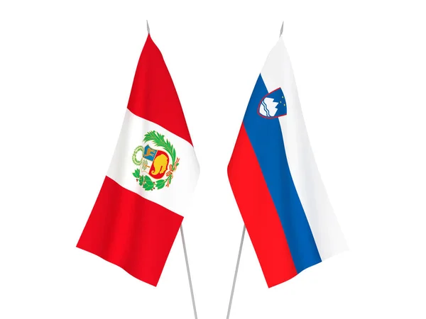 Nationale Stoffen Vlaggen Van Slovenië Peru Geïsoleerd Witte Achtergrond Weergave — Stockfoto