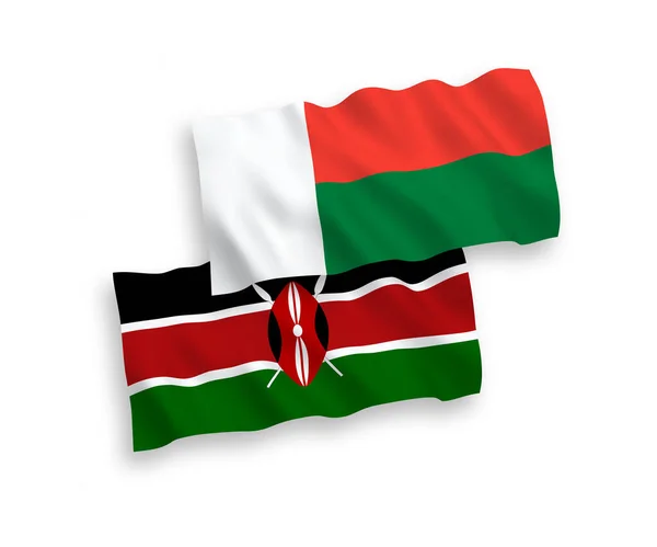 Национальные Векторные Тканевые Флаги Мадагаскара Кении Выделены Белом Фоне Соотношение — стоковый вектор