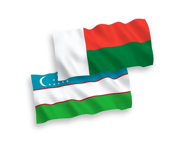 Белом Фоне Выделены Национальные Векторные Волновые Флаги Мадагаскара Узбекистана Соотношение — стоковый вектор