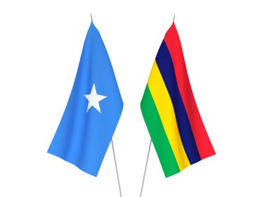 Beyaz arka planda Somali ve Mauritius Cumhuriyeti 'nin ulusal kumaş bayrakları izole edildi. 3d resimleme.