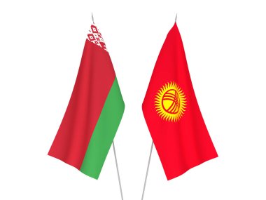 Beyaz arka planda Beyaz Rusya ve Kırgızistan 'ın ulusal kumaş bayrakları izole edildi. 3D tasvir. Tarihi bayrak