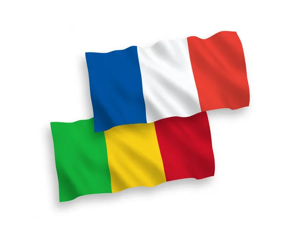 Drapeaux Nationaux Vectoriels Des Vagues Tissu France Mali Isolés Sur — Image vectorielle