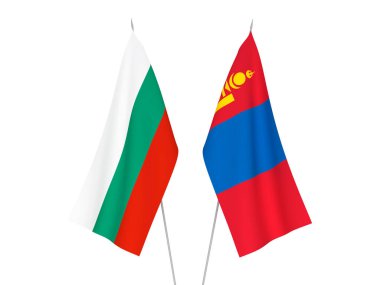 Bulgaristan ve Moğolistan 'ın ulusal kumaş bayrakları beyaz arka planda izole edildi. 3d resimleme.