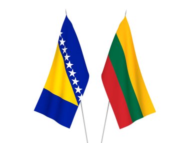 Beyaz arka planda Litvanya ve Bosna-Hersek 'in ulusal kumaş bayrakları izole edildi. 3d resimleme.