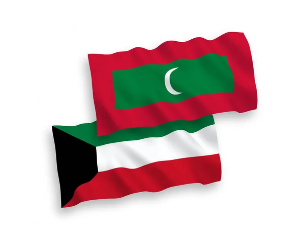 Národní Vektorové Vlnové Vlajky Malediv Kuvajtu Izolované Bílém Pozadí Podíl — Stockový vektor
