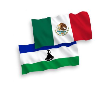 Beyaz arka planda Meksika ve Lesotho 'nun ulusal taşıyıcı kumaş bayrakları izole edildi. 1 'e 2 oranında.