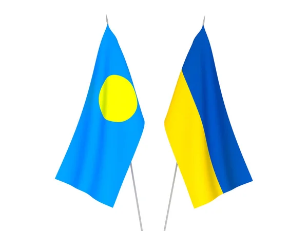 우크라이나와 팔라우의 깃발은 바탕에 떨어져 있었다 렌더링 — 스톡 사진