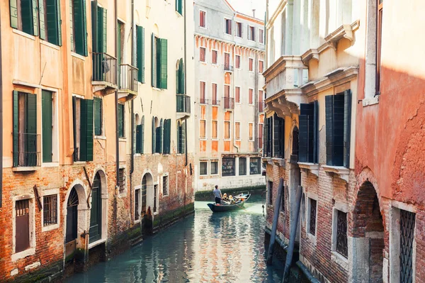 Canal Panoramique Avec Gondole Venise Italie — Photo