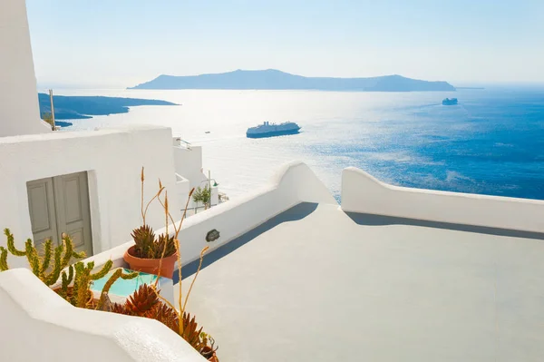 Arquitectura Blanca Isla Santorini Grecia Hermosa Terraza Con Vista Mar — Foto de Stock