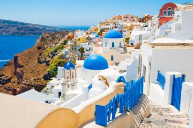 Santorini Island, Yunanistan panoramik manzaralı. Güzel yaz manzara, Deniz Manzaralı.