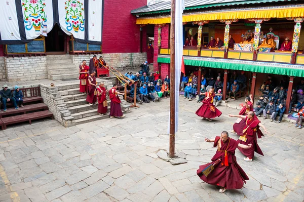 Tengboche Nepal Ekim 2018 Rahipler Dini Buddhistic Dans Tengboche Manastırı — Stok fotoğraf