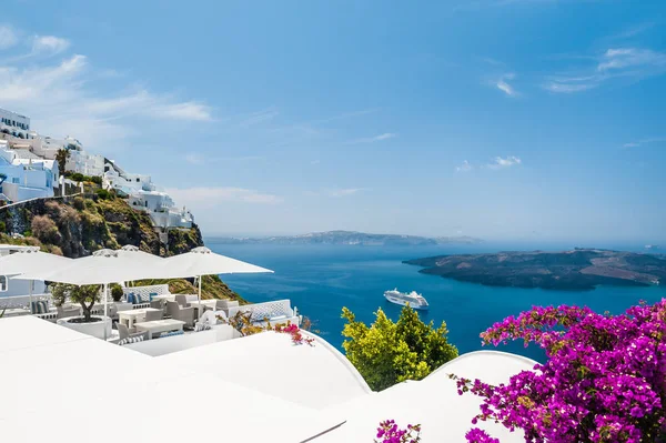 White architecture on Santorini island, Greece. — Stock Photo, Image