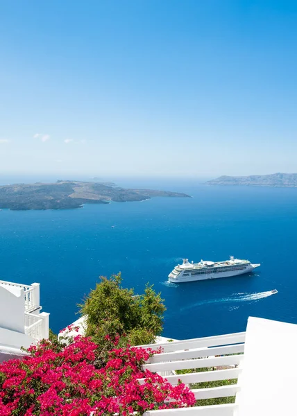 Bílá Architektura Ostrově Santorini Řecko Krásná Krajina Výhledem Moře — Stock fotografie