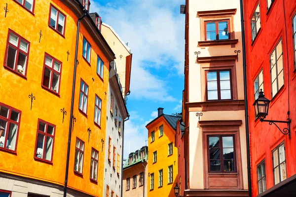 Beautiful street with colorful buildings in Stockholm, Sweden — Stock Photo, Image