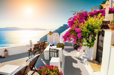 Santorini Island, Yunanistan güzel gün batımı.
