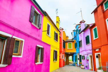 Renkli mimari Burano Adası, Venedik, İtalya. 