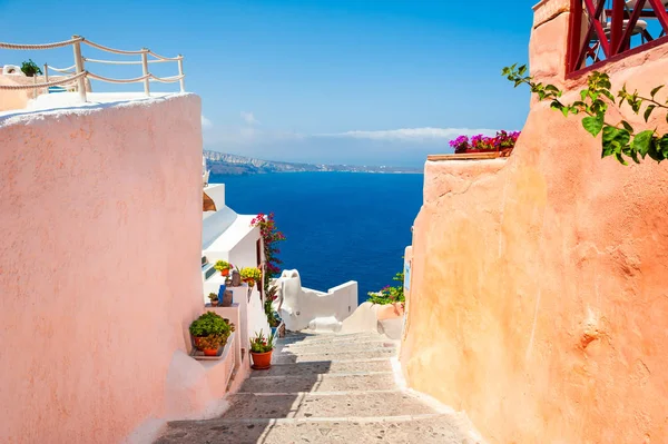 National greek architecture on Santorini island, Greece. — Stock Photo, Image