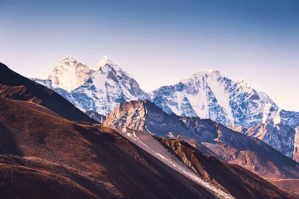 Vista Del Monte Kangtega Las Montañas Del Himalaya Amanecer Valle —  Fotos de Stock