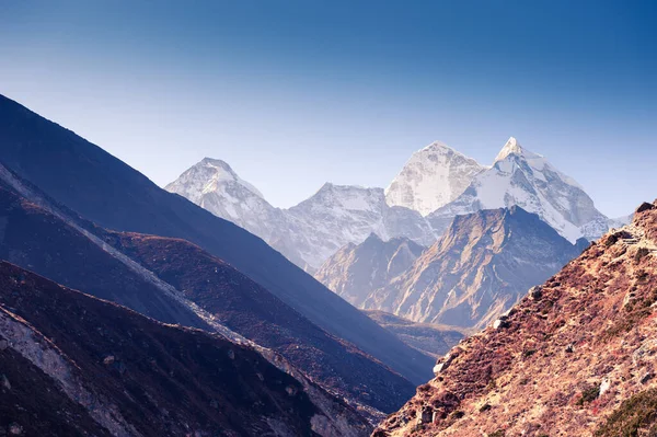 Güneş Doğarken Himalaya Dağlarındaki Kangtega Dağı Manzarası Khumbu Vadisi Everest — Stok fotoğraf