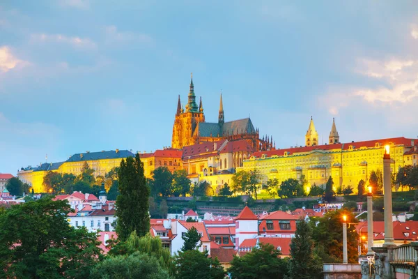 Akşam Prague Çek Cumhuriyeti Genel Bakış — Stok fotoğraf