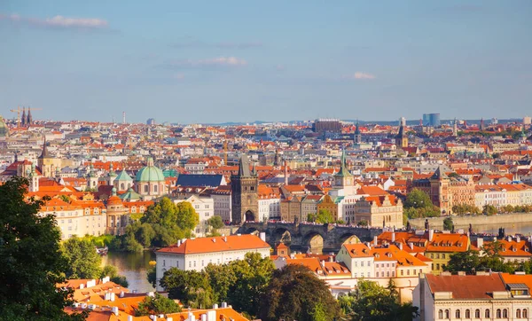 Visão Geral Antiga Praga Com Ponte Charles Antes Pôr Sol — Fotografia de Stock