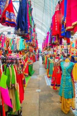 Singapur - 2 Kasım: Little India çeyrek Pazar 02 Kasım 2018 turistlere Singapur ile.