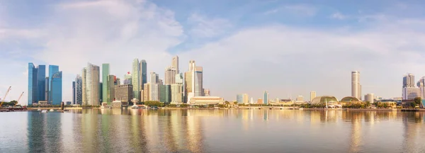 Панорамный Обзор Финансового Района Сингапура Рано Утром — стоковое фото