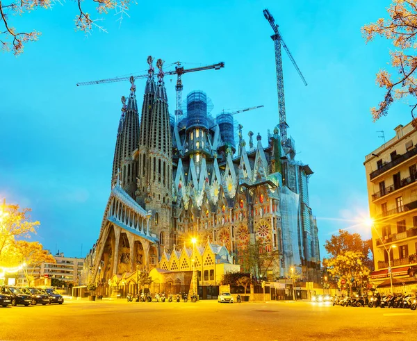 Barcelona Dezembro Visão Geral Com Basílica Sagrada Família Nascer Sol — Fotografia de Stock