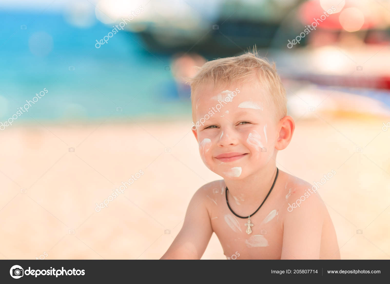 Cute Little Boy Sunscreen Holding Bottle Sunscreen Lotion Beach Stock