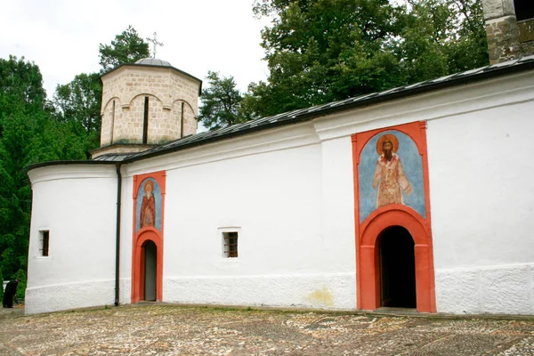 Монастырь Святого Романа Относится Старейшим Монастырям Территории Сербии Века Дворе — стоковое фото