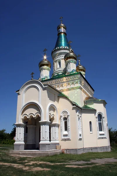 Tempio Ortodosso Della Beata Vergine Maria Banstol Vicino Cortanovci Sremski — Foto Stock