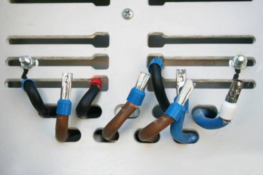 Elektrik sistemi, güç ölçer kurulumu