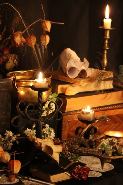 Μαύρη Μαγεία Ξόρκια Wiccan Ξόρκια Και Βότανα Ακόμα Live Παλιές Royalty Free Φωτογραφίες Αρχείου
