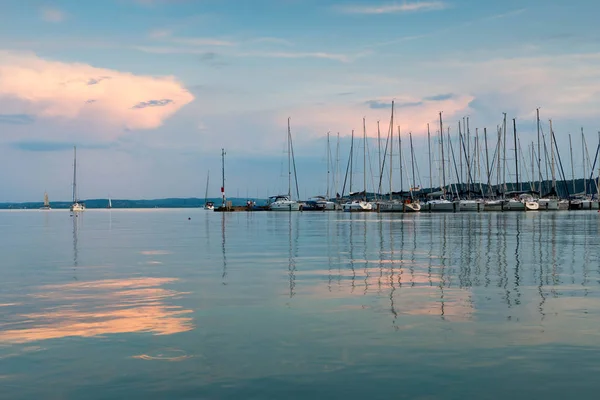 View Beautiful Lake Balaton Cloudy Sky Daytime — Stock Photo, Image