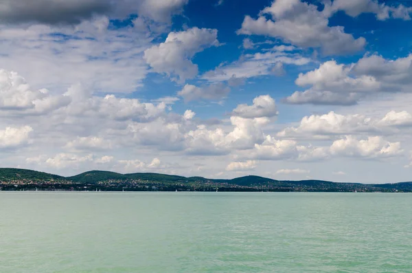 Güzel Balaton Gölü doğa manzara 