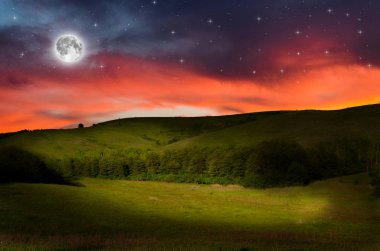 ay dağda üzerinde yakın