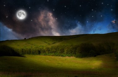 ay dağda üzerinde yakın